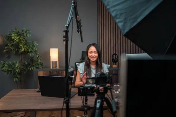 How to Build a Personal Brand as a Video Creator